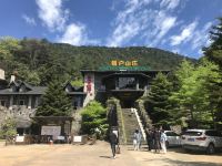 龙泉山猎户山庄 - 酒店外部