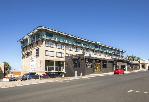 데본포트 게이트웨이 호텔 피트니스 센터 또는 골프 코스 이미지