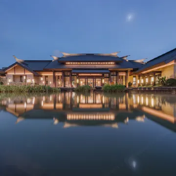 HALOYON VILLA  WUYI Отели рядом с достопримечательностью «Culture Tourism Pedestrian Street»