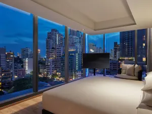 Hyatt Regency Bangkok Sukhumvit