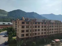 Benxi Huamu Hefu Warm Apartment Hotels near Benxi Tanggou Scenic Resort