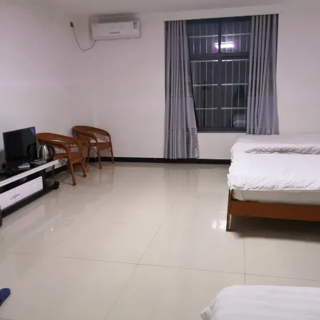 Sanyuan Yijia Hotel