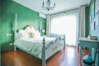 Beijing Fairy Tale Water Town Holiday Villa (Gubeikou Water Town Scenic Area)