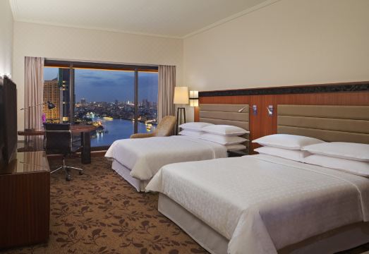 Royal Inn Al-Nokhba Hotel Over view