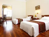 Hotel Continental Saigon Hotels near Vincom Center