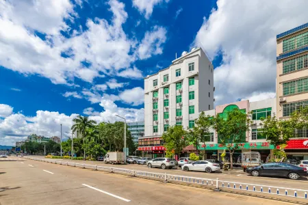 Elan Hotel Отели рядом с Аэропорт Боао