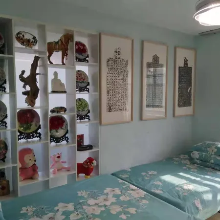Yuyu Homestay (Luoyang Guansheng Shop)