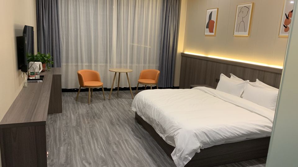 Zhouzhi Qi'an Collection Hotel