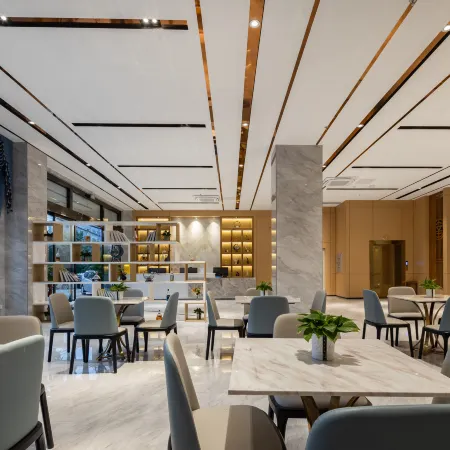 Tianyi Smart Hotel (Danzhou Baimajing)