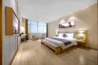 Chonpines Hotel (Harbin Ice and Snow World Rongchuangmao Store)