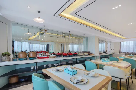 Xana Hotelle Hotel (Heze Chengwu) Отели в г. Чэнву