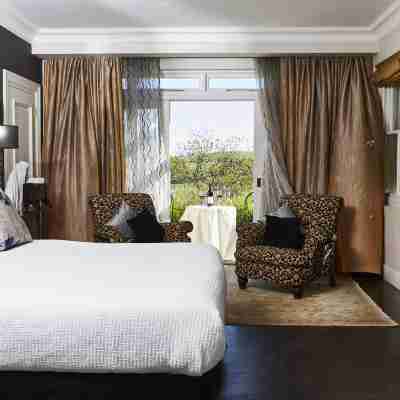 The Devon Valley Hotel Rooms