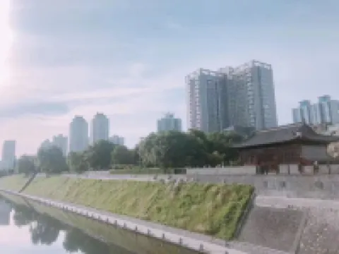 パイホテル（西安明城牆和平門地下鉄駅） 西安のホテル