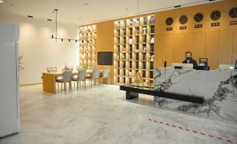 Fugou Qianmo Fashion Hotel