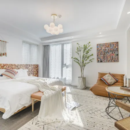Qiying·Shengsi and Sea Adjacent Designer Homestay (Jihu Beach Store)
