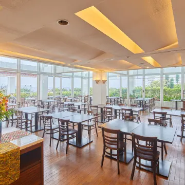 Royal View Hotel Churaumi
