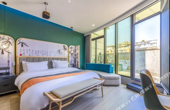 洪雅院裏院外酒店（客運站中心縣政府店）