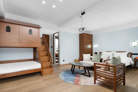 Heyin Jinxi Hot Spring Resort Homestay