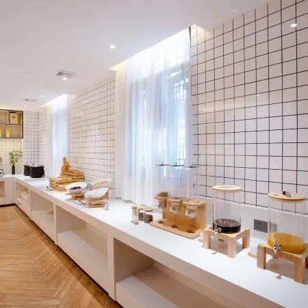 Echarm Hotel (Hechi Yizhou Municipal Center Plaza)