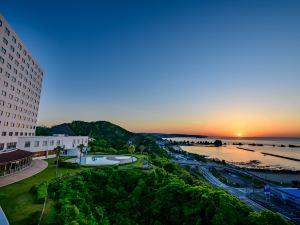 美居和歌山縣-串本町水療度假飯店