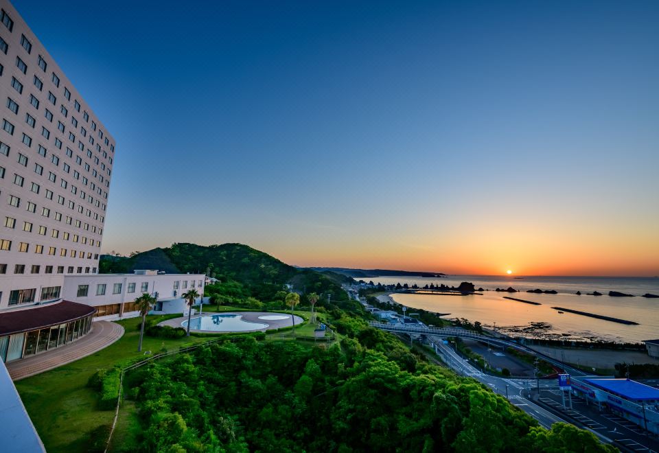 메르쿠르 와카야마 구시모토 리조트 & 스파