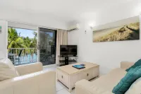 Agincourt Beachfront Apartments