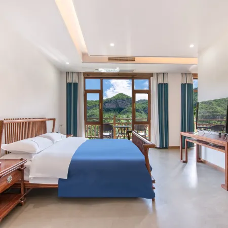 Yuntaishan Puju Lakeside Homestay