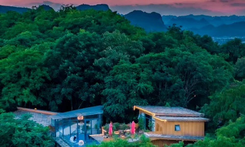 Huangguoshu Shengpin Cloud Stone Village B&B