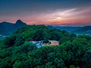 Huangguoshu Shengpin Cloud Stone Village B&B