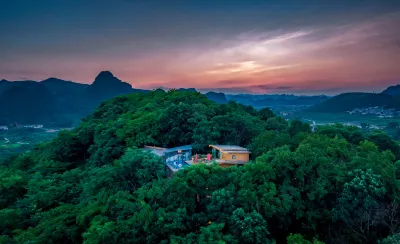 Huangguoshu Shengpin Cloud Stone Village B&B Hotels in Zhenning