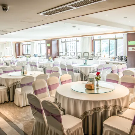 Phoenix International Hotel