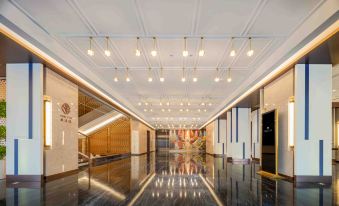 Nanxun Shuijingjing Maison New Century Grand Hotel