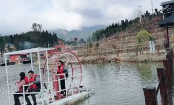 Shilihong Rhododendron Farm