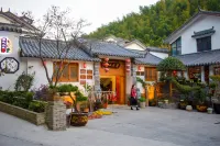 Cuihua Mountain Villa