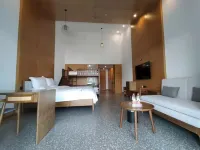 Guangshan Wooden House B&B Hotels in Guangshan County