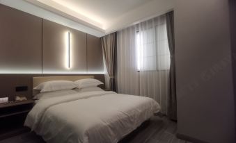 XI YI Hotel