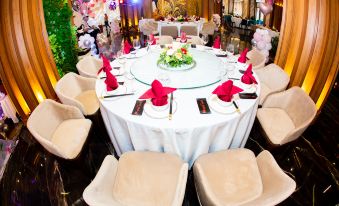 Diamond Hotel VAN DON