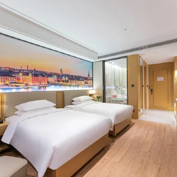 Vienna International Hotel (Susong New Town High-speed Railway Station)