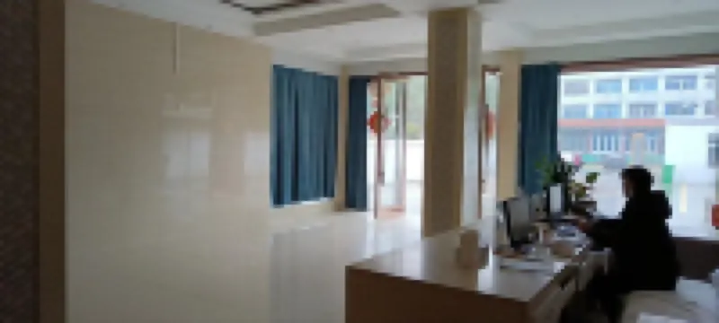 Wenling  Yicheng Hotel