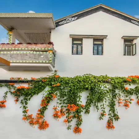 Guanli·Neighborhood Homestay (Zhuhai Doumen Royal Hot Spring Branch)