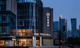 Shanghai Bund Riverside Treasury Hotel
