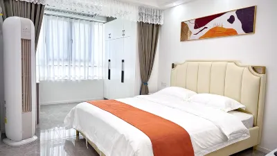 North Bank Hotel (Xuchang Furong Lake Yingcai Garden)
