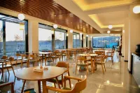 Yunling Guanshan Private Tang Holiday Homestay