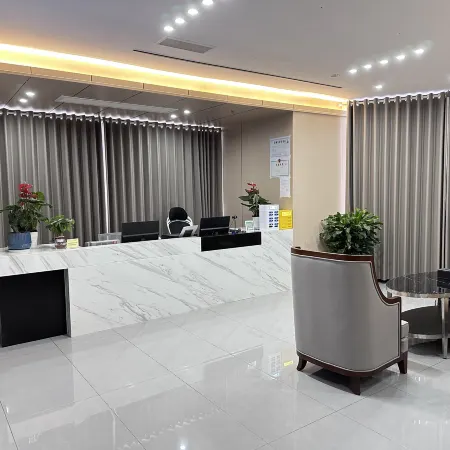 Jingyue Hotel (Rong County New City Plaza Branch)
