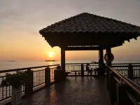 Alpine Lxpd Full Seaview Water Chalet Hotels in Port Dickson