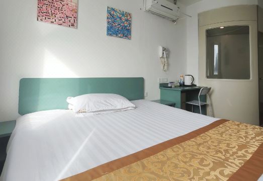 상하이 하이유 호텔 (펑셴 환청 동로 지하철역) 썸네일