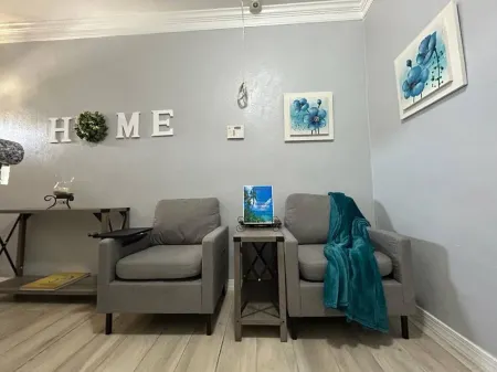 Kozy Bahamas Getaway Отели рядом с достопримечательностью «Ардастра Гарденс & Уайлдлайф Консервейшен Сентр»