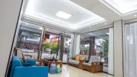 Longhushan Friday Hotel