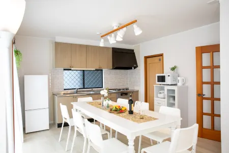 Nagashima Riverside House