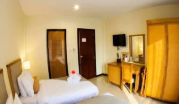 バビロン・レジデンス・イン・パタヤ バリハイ桟橋周辺のホテル